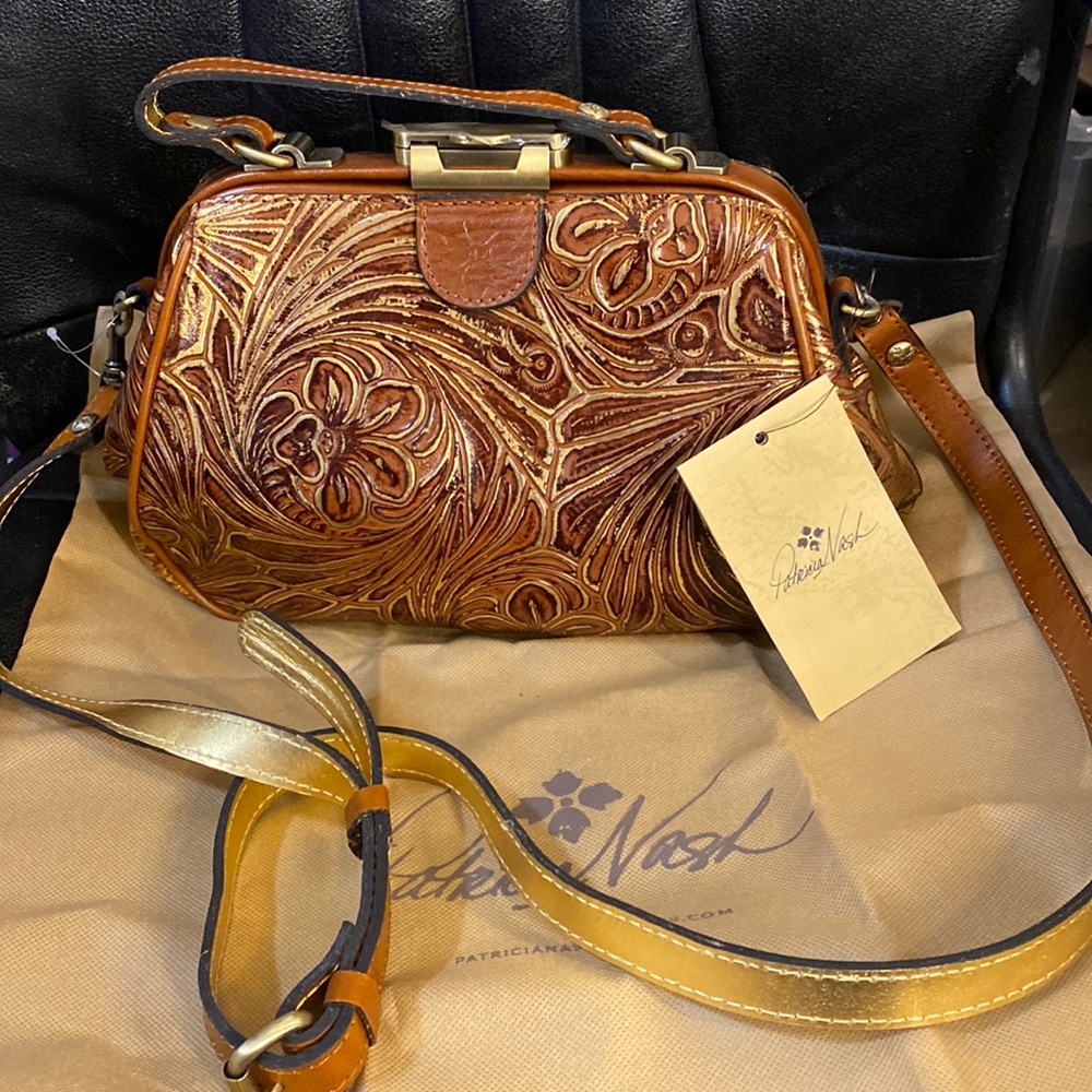 Patricia Nash Shoulder/Cross body